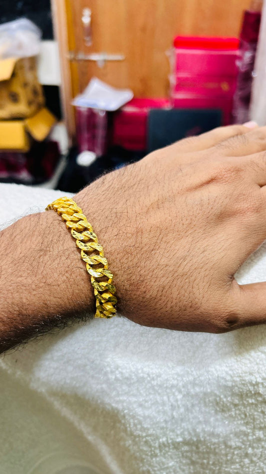 Men’s Cuban Link Bracelet – Premium Gold Plated Stylish Chain