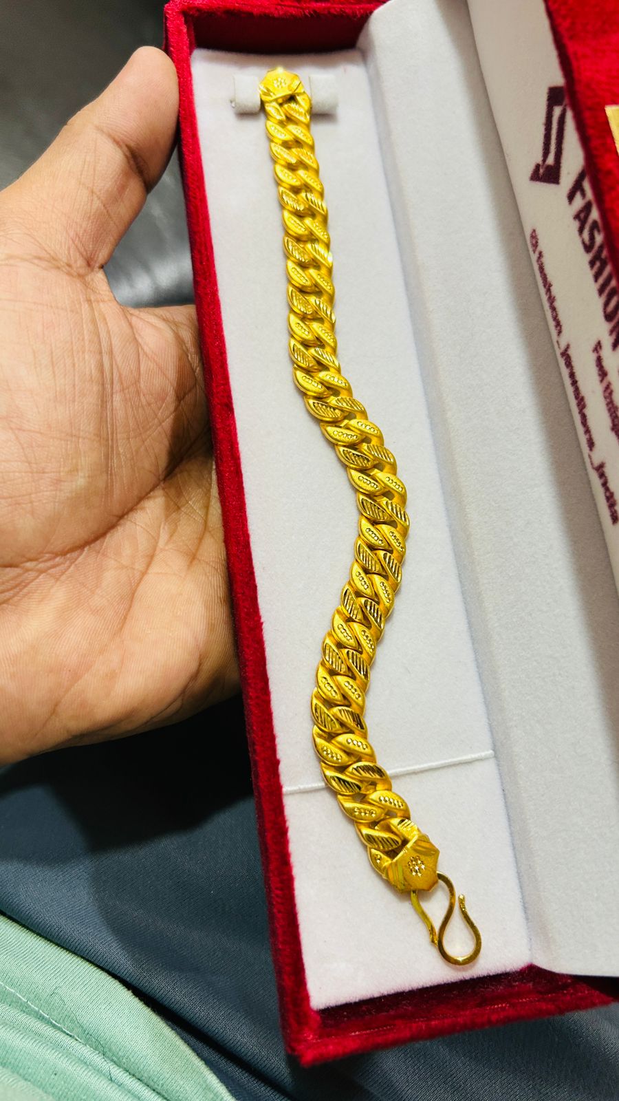 Gold Plated Pokal Bracelet for Men 👑 – Royal Wrist Style