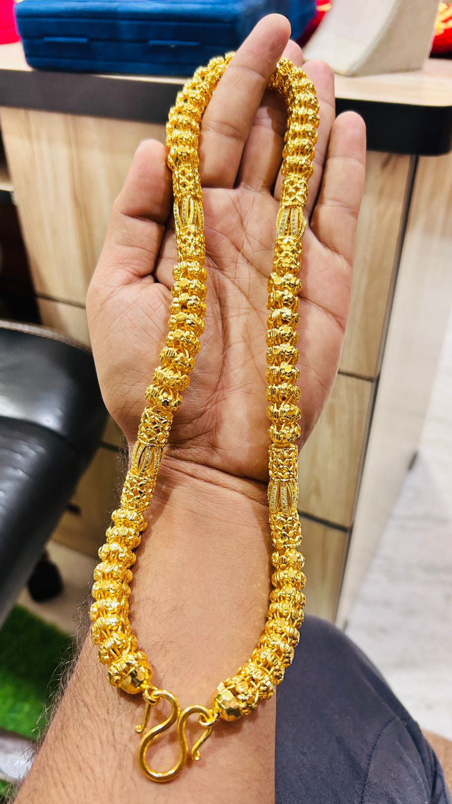 Men’s Premium Casting Broad Chain – Bold, Heavy & Statement Style 💥