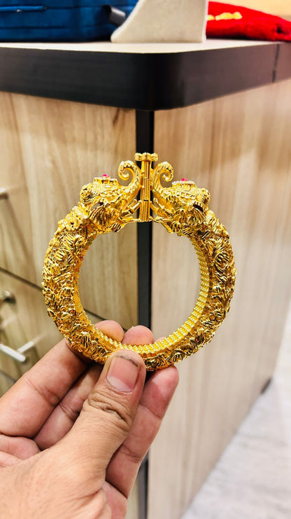 👑 Royal Chandramukhi Elephant Gold Plated Kada for Men 🐘
