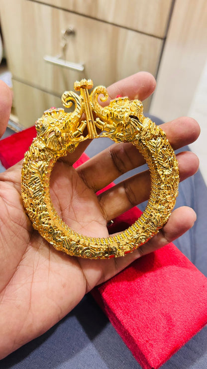 👑 Royal Chandramukhi Elephant Gold Plated Kada for Men 🐘