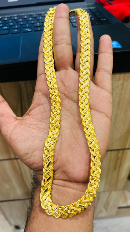 Premium Gold Plated Pokal Leaf Design Chain For Men's