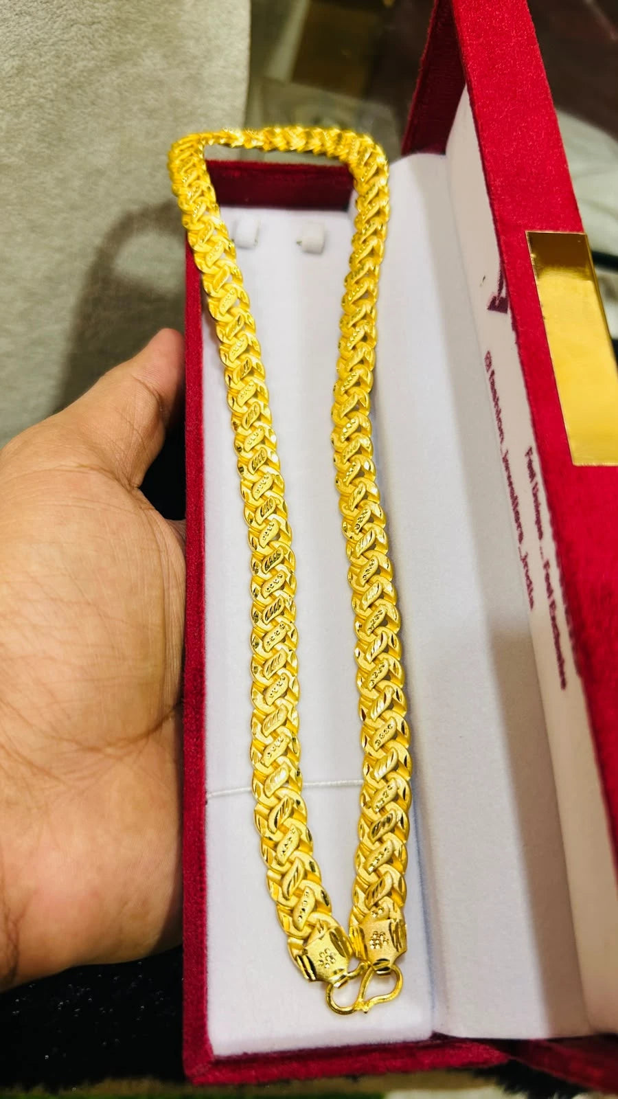 Premium Gold Plated Pokal Leaf Design Chain For Men's