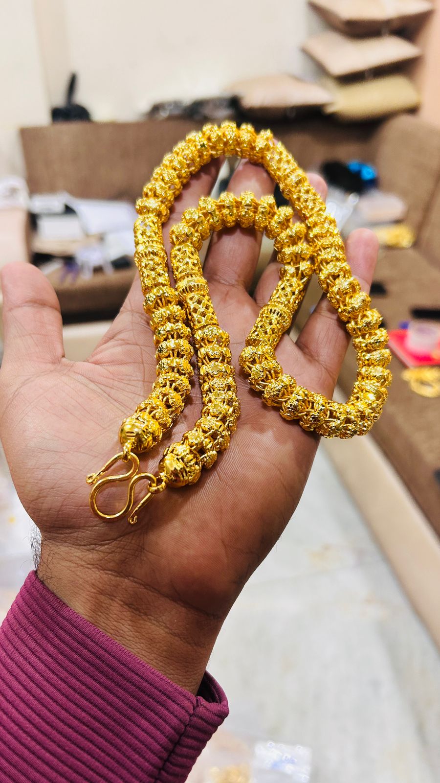 GOLD PLATED BROAD GAJRA DESIGN CHAIN