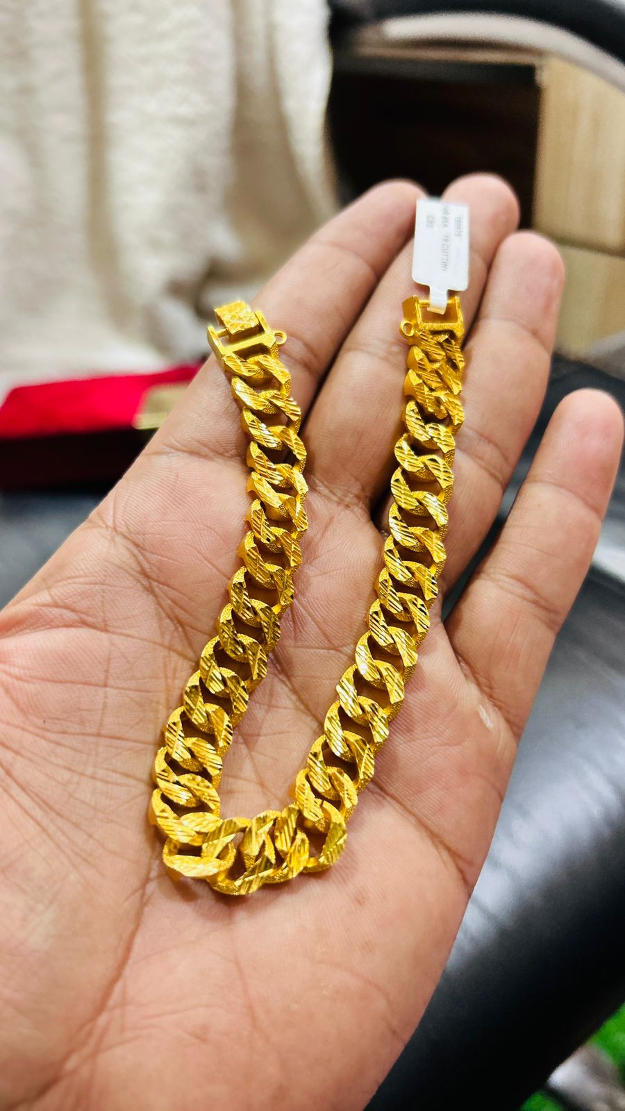 Men’s Cuban Link Bracelet – Premium Gold Plated Stylish Chain