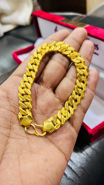 Gold Plated Pokal Bracelet for Men 👑 – Royal Wrist Style