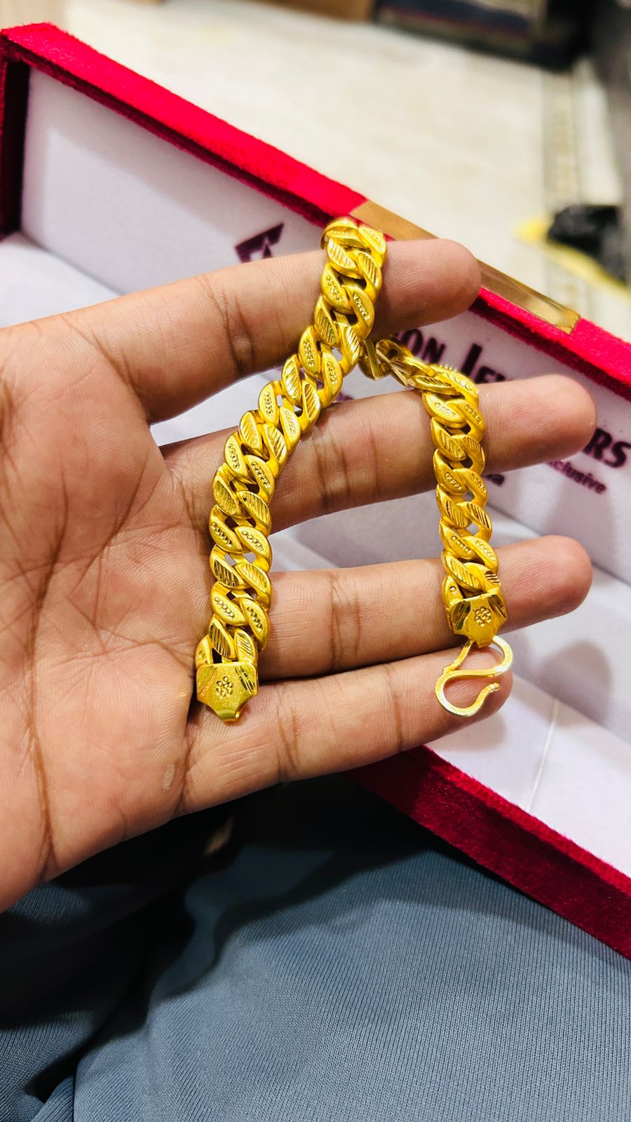 Gold Plated Pokal Bracelet for Men 👑 – Royal Wrist Style
