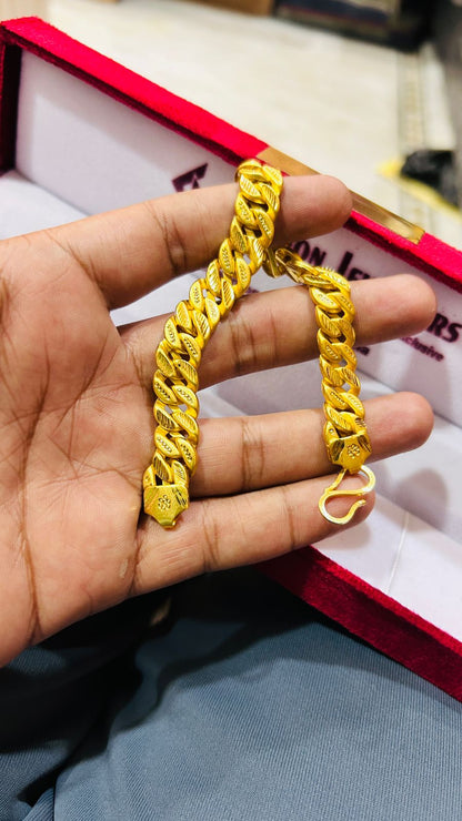 Gold Plated Pokal Bracelet for Men 👑 – Royal Wrist Style